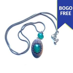 Lucky Brand Silver & Green Stone Pendant Necklace